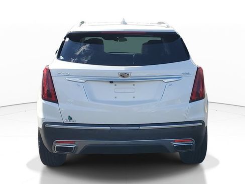 Certified 2023 Cadillac XT5 Premium Luxury FWD image 3