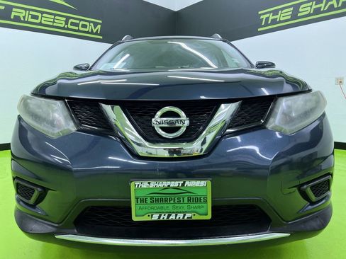 Used 2016 Nissan Rogue SV AWD/4WD image 3