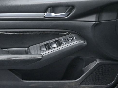 Used 2019 Nissan Altima 2.5 SL image 11