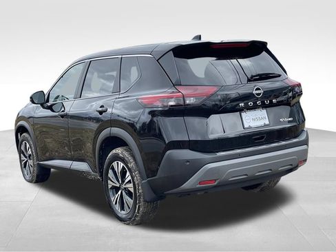 Certified 2023 Nissan Rogue SV w/ SV Premium B Package AWD/4WD image 5