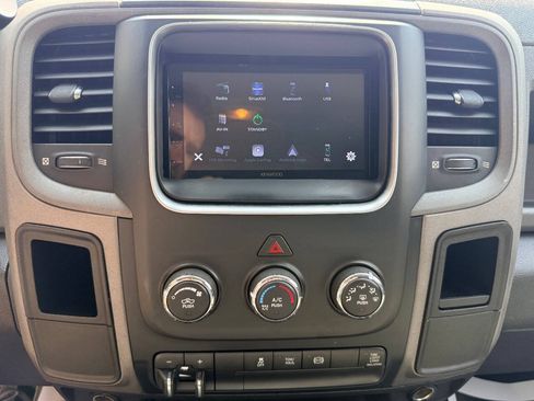 Used 2013 RAM 2500 Tradesman w/ Chrome Appearance Group AWD/4WD image 25