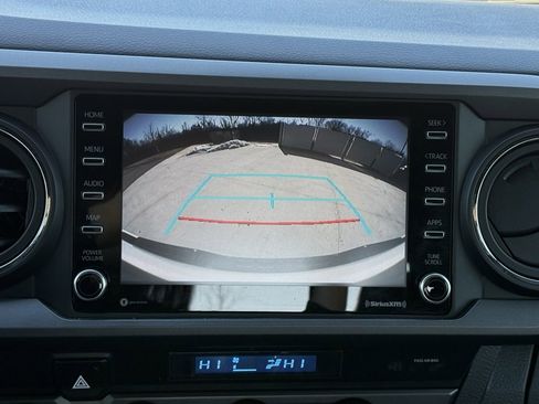 Used 2021 Toyota Tacoma TRD Sport image 28