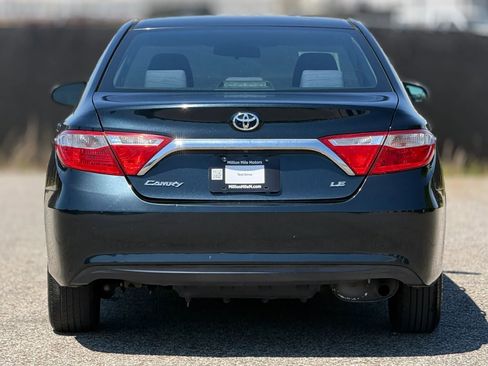 Used 2016 Toyota Camry LE FWD image 2