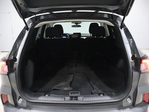 Used 2021 Ford Escape SE image 4