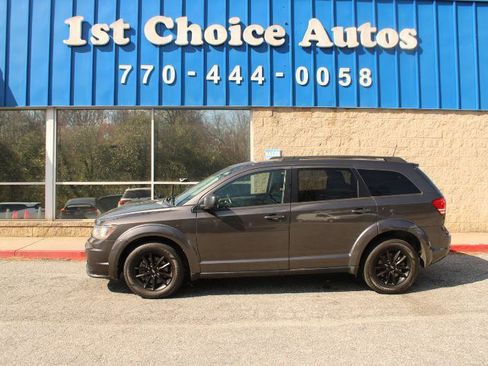 Used 2020 Dodge Journey SE w/ SE Popular Equipment Group FWD image 8