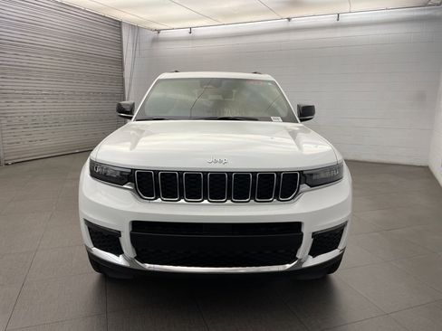 New 2025 Jeep Grand Cherokee L Limited image 6