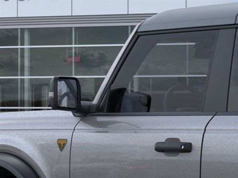 New 2025 Ford Bronco Badlands image 22
