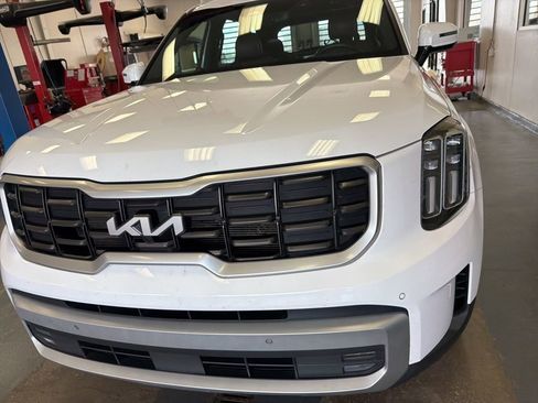 Used 2024 Kia Telluride SX Prestige AWD/4WD image 5