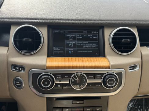 Used 2013 Land Rover LR4 HSE image 28