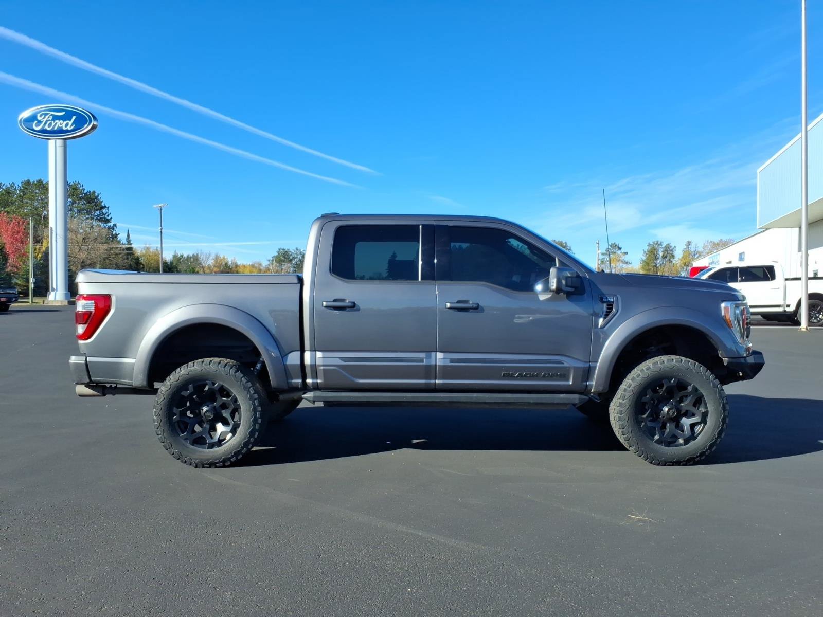 Used 2022 Ford F150 Lariat w/ Equipment Group 502A High AWD/4WD image 6