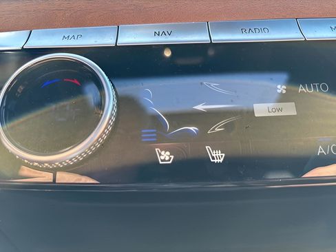 Used 2021 Genesis G80 3.5T image 27