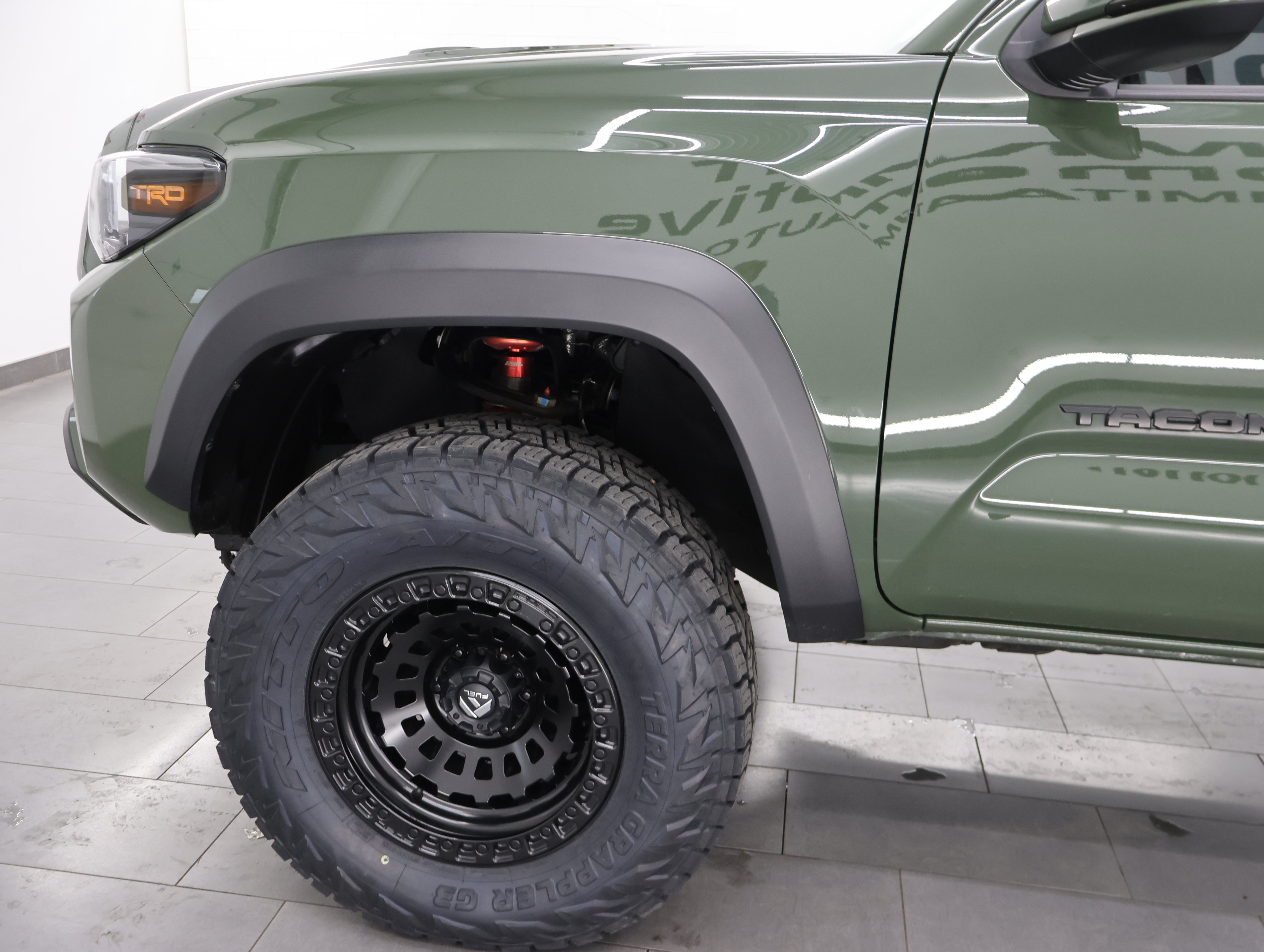 Used 2021 Toyota Tacoma TRD Off-Road w/ TRD Premium Off Road Package AWD/4WD image 34