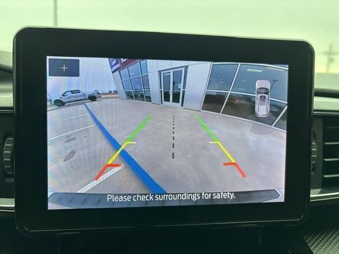 Used 2024 Ford Explorer ST-Line w/ Class IV Trailer Tow Package image 15