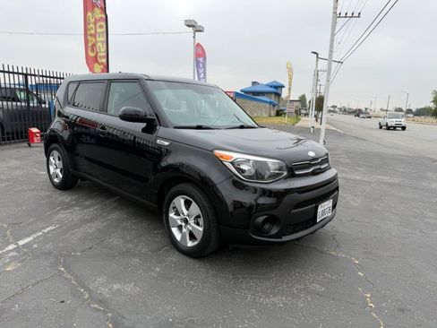 Used 2019 Kia Soul FWD image 5