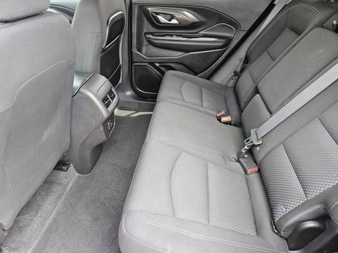 Used 2024 GMC Terrain SLE FWD image 21