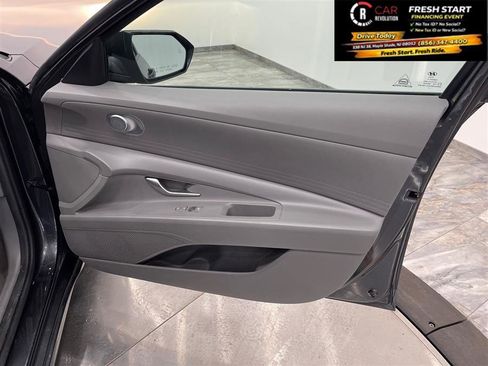 Used 2021 Hyundai Elantra SEL w/ Cargo Package FWD image 41
