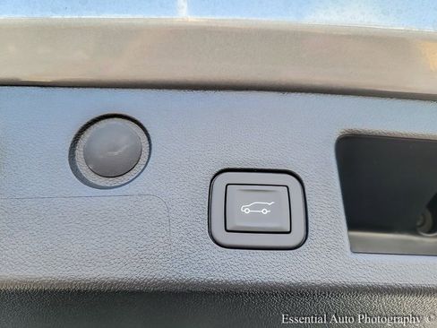 New 2026 GMC Terrain Elevation w/ Elevation Premium Package image 18