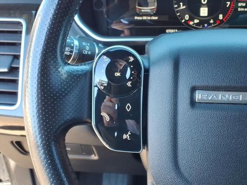Used 2020 Land Rover Range Rover Sport SE AWD/4WD image 19