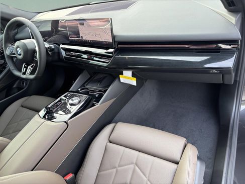 New 2026 BMW 530i w/ M Sport Package image 25
