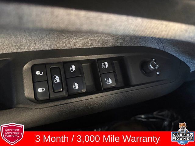 Used 2024 Jeep Compass Latitude AWD/4WD image 9