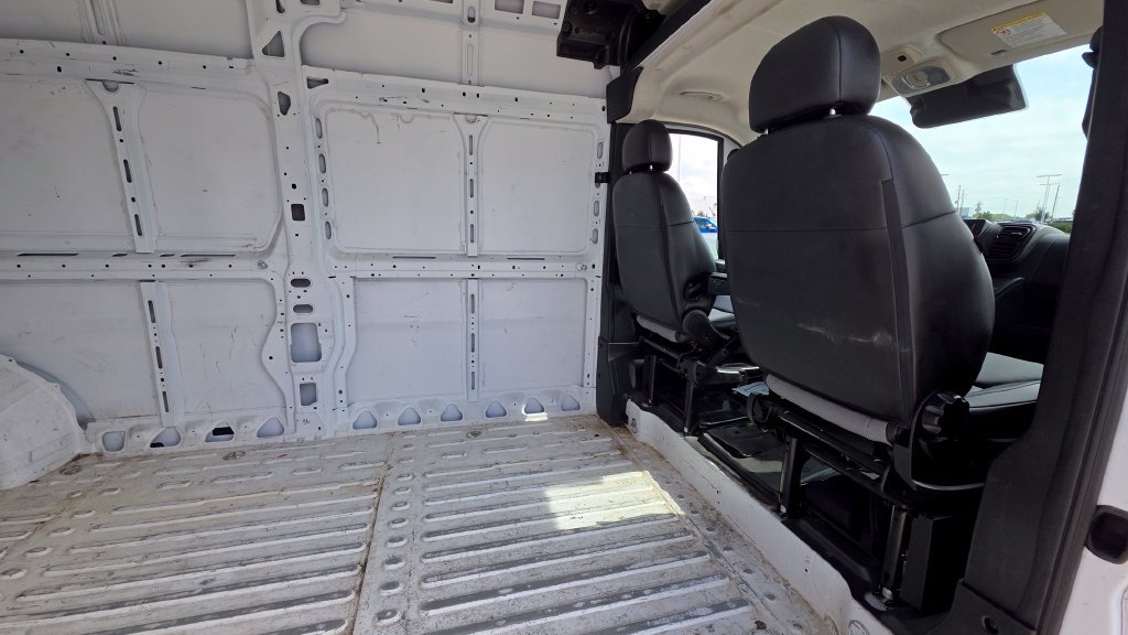 Used 2023 RAM ProMaster 2500 FWD image 14