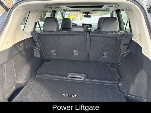Certified 2023 Nissan Rogue SL w/ SL Premium Package image 18