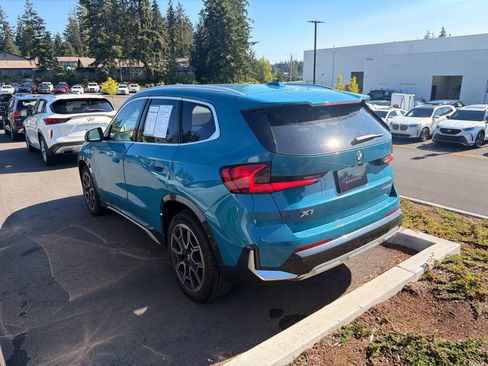 Used 2024 BMW X1 xDrive28i w/ Technology Package AWD/4WD image 3