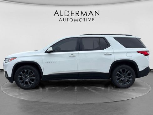 Used 2019 Chevrolet Traverse RS w/ LPO, Floor Liner Package FWD image 2