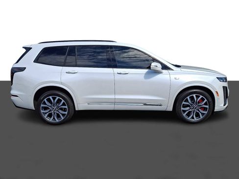 Certified 2023 Cadillac XT6 Sport w/ Technology Package AWD/4WD image 7