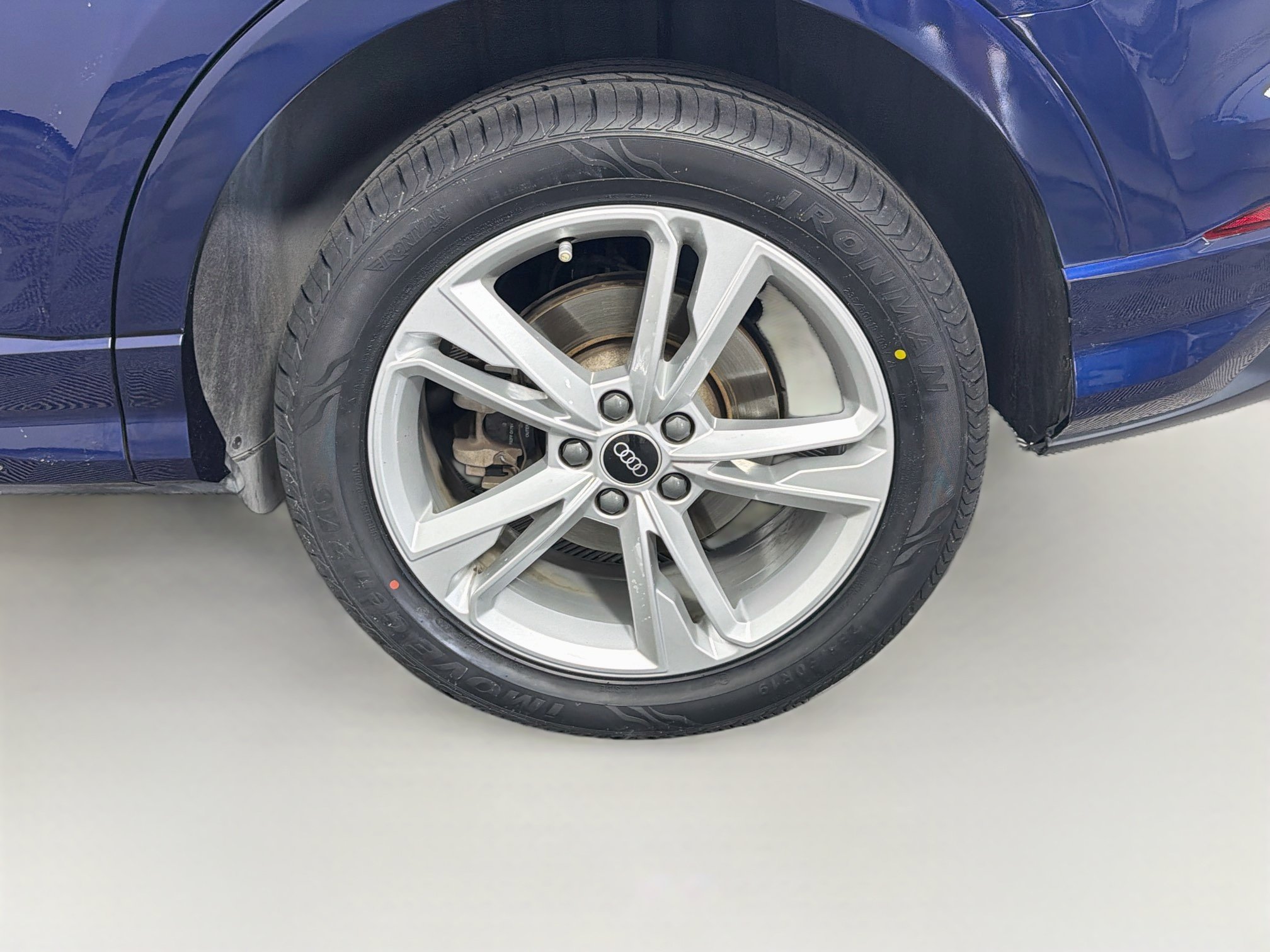 Used 2021 Audi Q3 2.0T Premium w/ Convenience Package AWD/4WD image 11