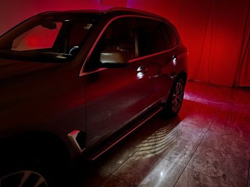 Used 2024 BMW X5 xDrive40i image 43