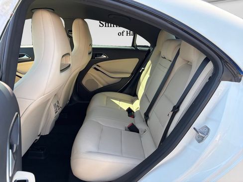 Used 2019 Mercedes-Benz CLA 250 image 18