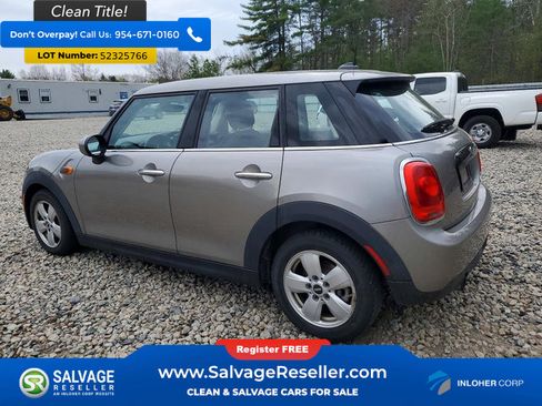 Used 2017 MINI Cooper 4-Door Hardtop FWD image 3