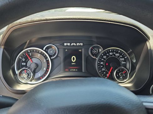 Used 2023 RAM 2500 Tradesman w/ Special Service Vehicle Group AWD/4WD image 17