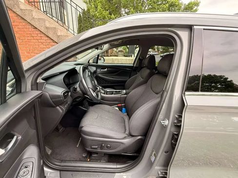Used 2023 Hyundai Santa Fe SEL FWD image 4