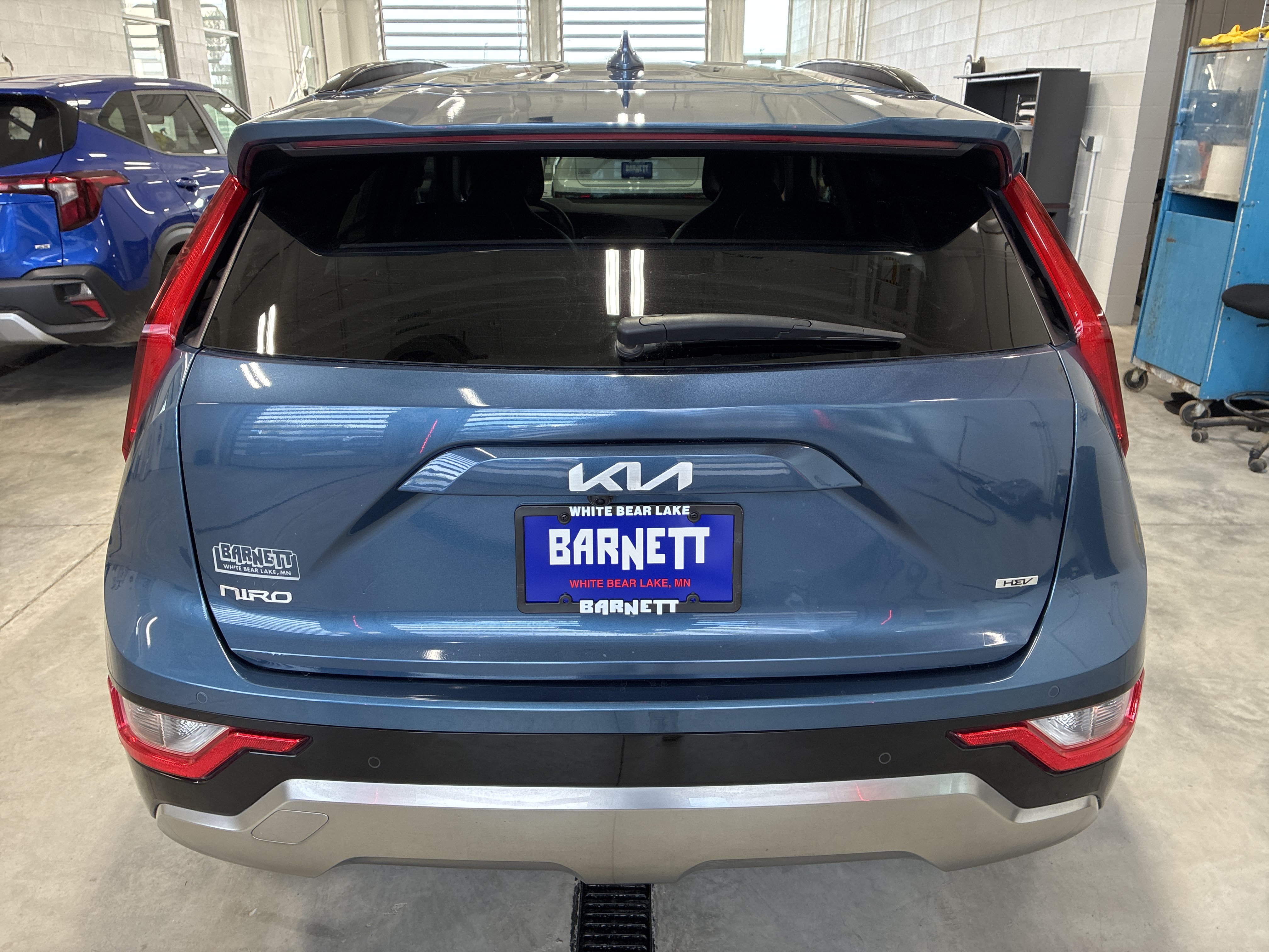Certified 2023 Kia Niro EX Touring FWD image 7
