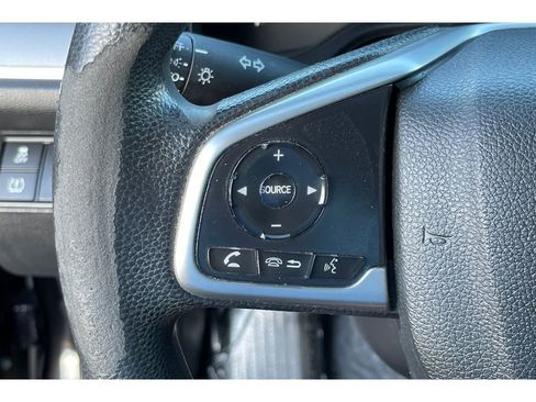 Certified 2018 Honda Civic LX image 32