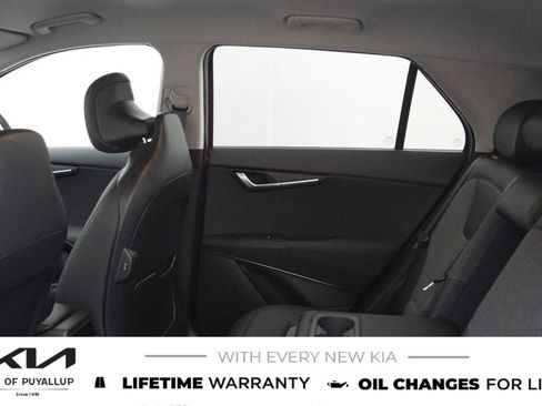 New 2026 Kia Niro EX FWD image 12