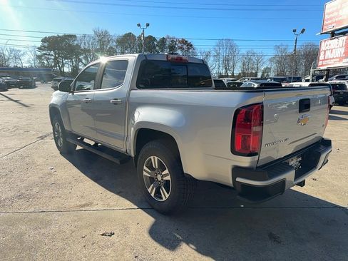 Used 2017 Chevrolet Colorado LT w/ LT Convenience Package image 7