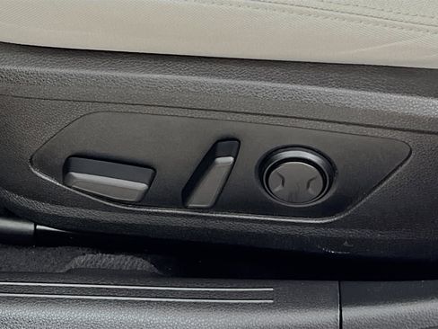 Used 2021 Kia K5 LXS image 16