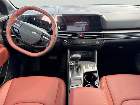 New 2026 Kia Sportage SX image 16