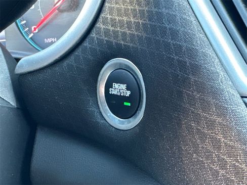 Used 2023 Chevrolet Malibu LT image 31