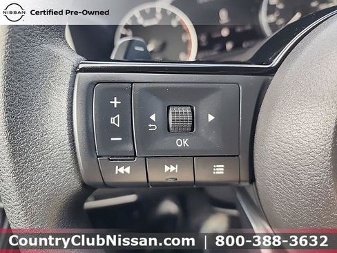 Certified 2023 Nissan Rogue SV AWD/4WD image 19