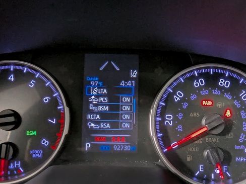 Used 2020 Toyota RAV4 XLE w/ Convenience Package AWD/4WD image 37