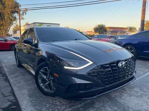 Used 2020 Hyundai Sonata SEL w/ Convenience Package image 3