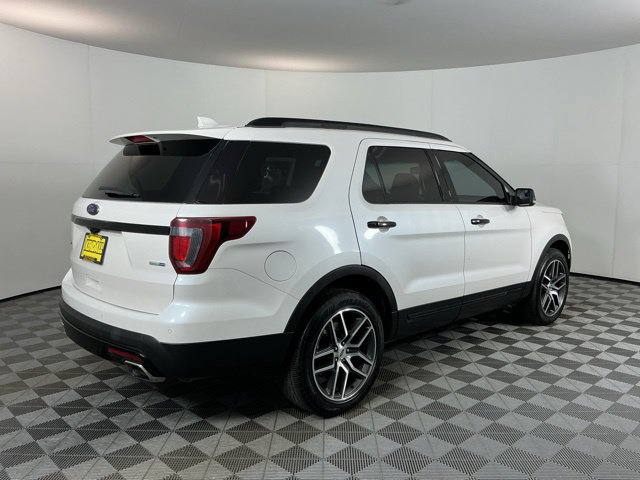 Used 2016 Ford Explorer Sport AWD/4WD image 5