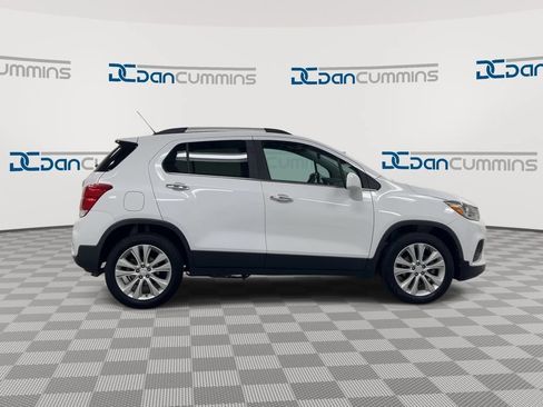 Used 2018 Chevrolet Trax Premier AWD/4WD image 9