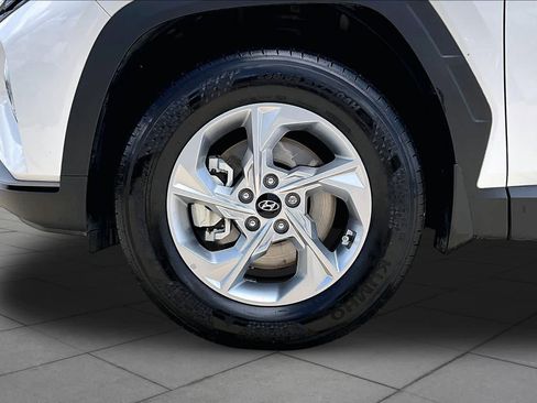 Used 2023 Hyundai Tucson SE AWD/4WD image 11