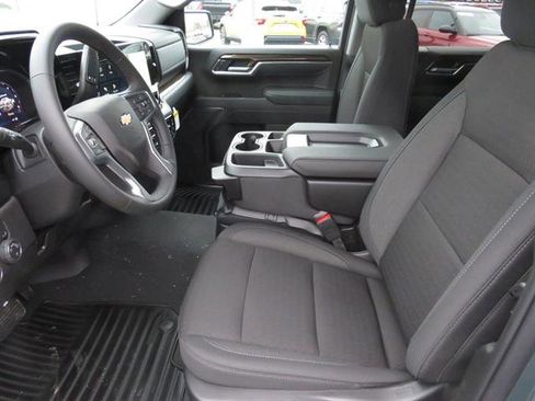 New 2026 Chevrolet Silverado 1500 LT image 14
