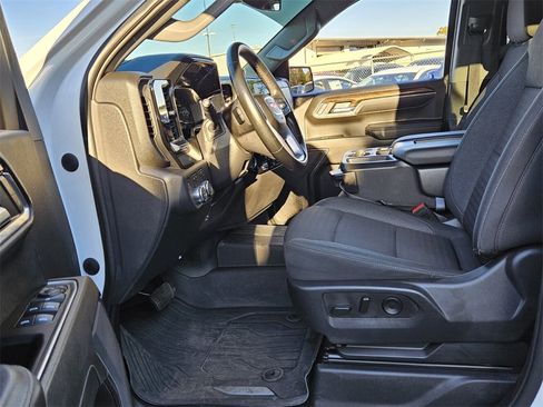 Certified 2023 GMC Sierra 1500 Elevation image 3